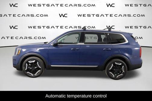 Midnight Black 2024 Kia Telluride S