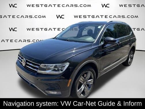 Deep Black Pearl Effect 2020 Volkswagen Tiguan 2.0T SEL
