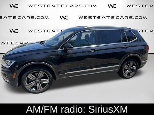 Deep Black Pearl Effect 2020 Volkswagen Tiguan 2.0T SEL