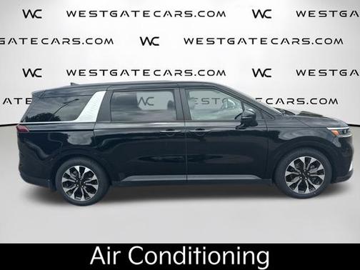 Aurora Black 2022 Kia Carnival EX