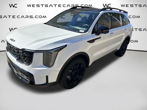 Glacial White Pearl 2026 Kia Sorento X-Line SX Prestige