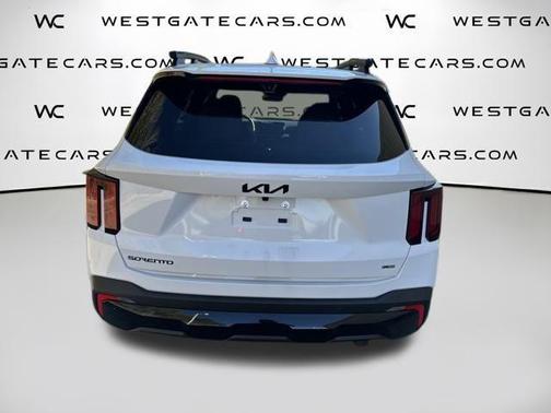 Glacial White Pearl 2026 Kia Sorento X-Line SX Prestige