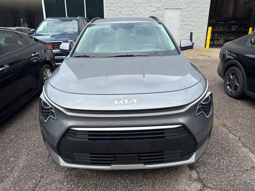 2025 Kia Niro EX