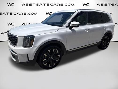 Glacial White Pearl 2024 Kia Telluride SX