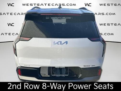 Glacier White Pearl 2026 Kia EV9 GT-Line