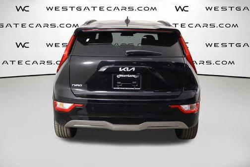 Aurora Black Pearl 2025 Kia Niro EV Wind