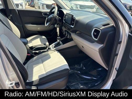 Stellar Silver 2020 Hyundai VENUE SEL
