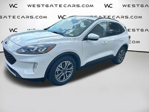 White Metallic 2022 Ford Escape SEL