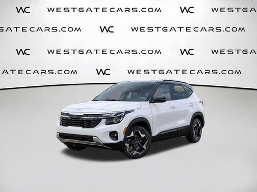 Clear White / Black Roof 2026 Kia Seltos S