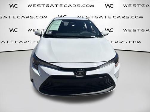 Ice 2025 Toyota Corolla LE