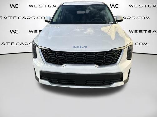 Glacial White Pearl 2026 Kia Sorento LX