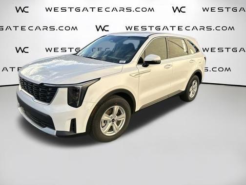 Glacial White Pearl 2026 Kia Sorento LX