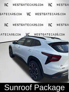 Summit White 2024 Chevrolet Trax 2RS