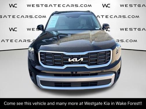 Ebony Black 2024 Kia Telluride S