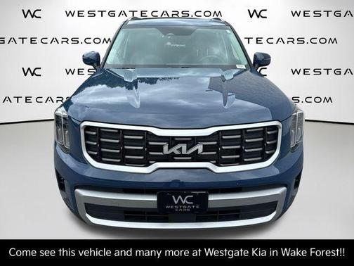 Midnight Black 2023 Kia Telluride S