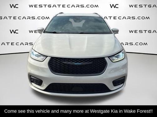 Luxury White Pearlcoat 2021 Chrysler Pacifica Hybrid Touring
