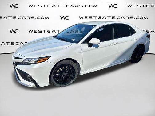 Pearl 2023 Toyota Camry XSE
