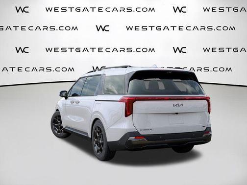 Snow White Pearl 2026 Kia Carnival Hybrid