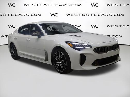 2022 Kia Stinger GT-Line