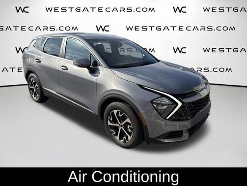 Everlasting Silver 2023 Kia Sportage EX