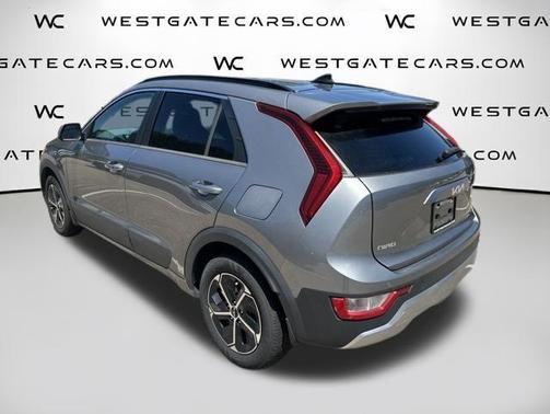 Steel Gray 2024 Kia Niro EX