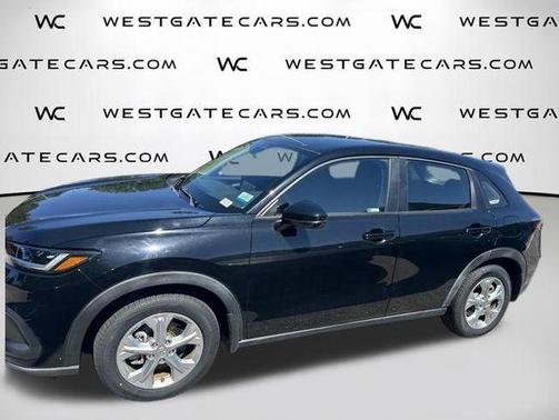 Crystal Black Pearl 2024 Honda HR-V LX