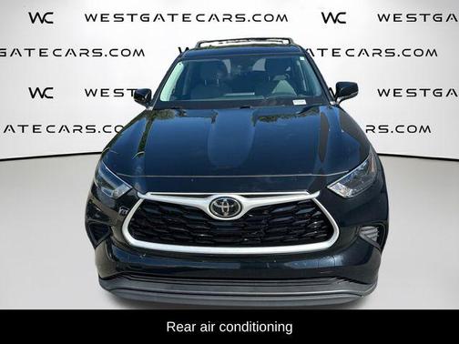 Midnight Black Metallic 2023 Toyota Highlander L