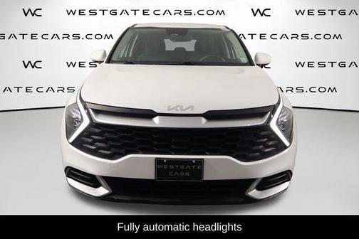Snow White Pearl 2023 Kia Sportage LX