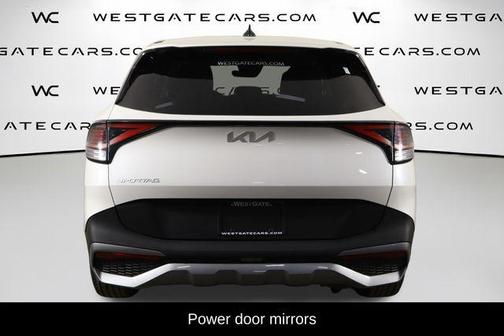 Snow White Pearl 2023 Kia Sportage LX