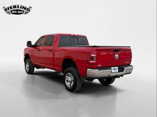 2023 RAM 2500 Tradesman Crew Cab 4x4 6'4' Box