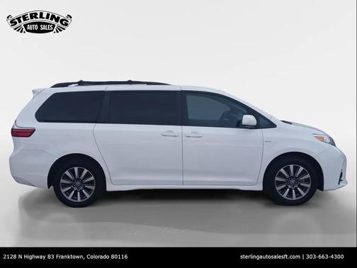 2020 Toyota Sienna LE
