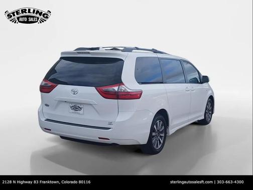 2020 Toyota Sienna LE