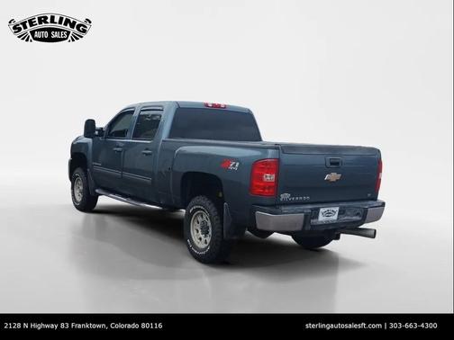 2009 Chevrolet Silverado 2500 LT Crew Cab