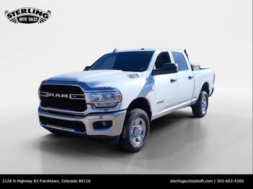 2022 RAM 2500 Tradesman Crew Cab 4x4 6'4' Box