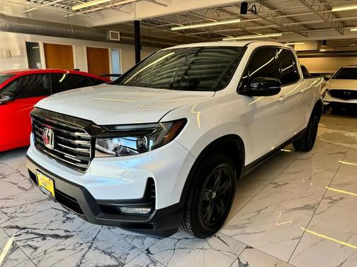 2022 Honda Ridgeline Black
