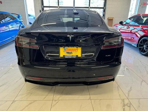 2021 Tesla Model S Plaid