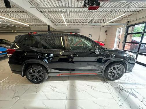 Crystal Black Silica 2024 Subaru Forester Sport