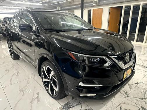 2020 Nissan Rogue Sport SL