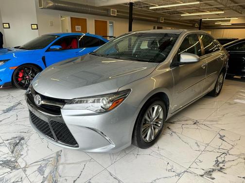 2017 Toyota Camry XLE
