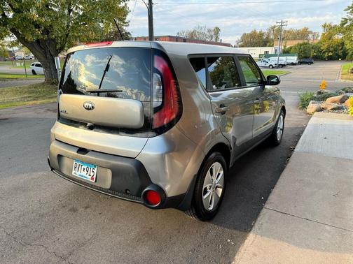 2015 Kia Soul Base