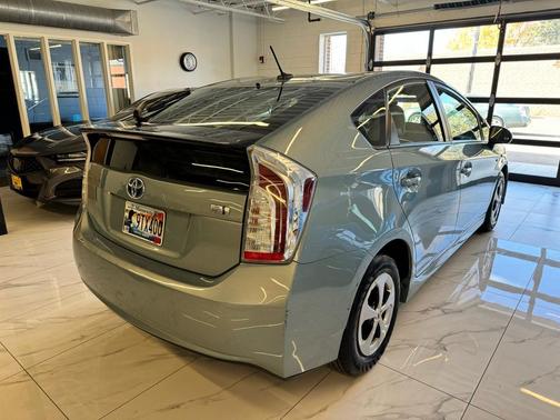 2014 Toyota Prius Three