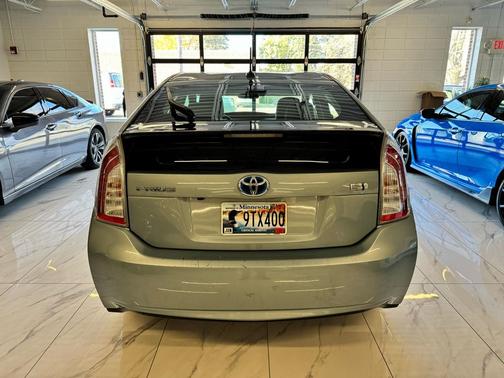 2014 Toyota Prius Three