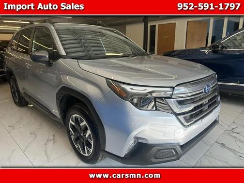 Ice Silver Metallic 2025 Subaru Forester Premium