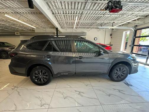 Magnetite Gray Metallic 2025 Subaru Outback Onyx Edition