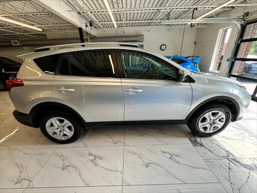 2013 Toyota RAV4 LE