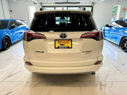 2017 Toyota RAV4 Limited
