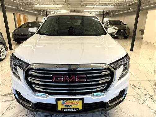2023 GMC Terrain SLT