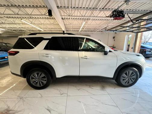 White 2025 Nissan Pathfinder SV 4WD