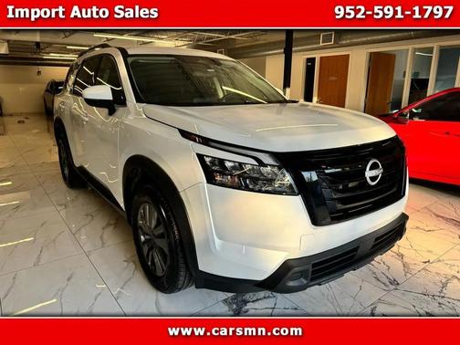 White 2025 Nissan Pathfinder SV 4WD