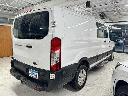 2017 Ford Transit-150 Base